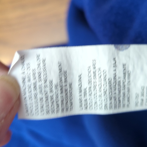 IZOD Men's Blue Half-Zip Sweater - Picture 10 of 10